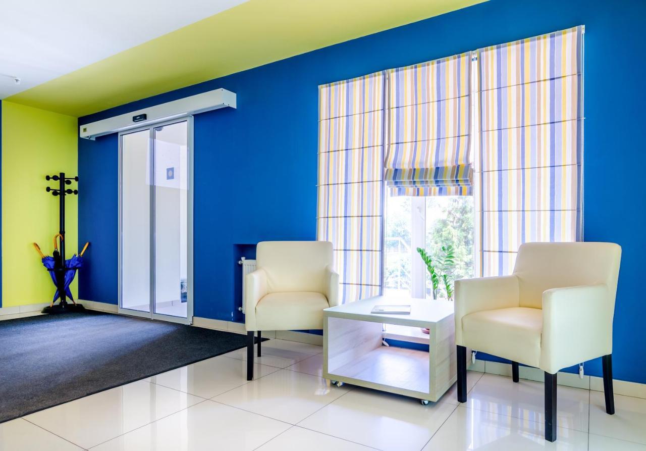 Raziotel Krivij Rih Kültér fotó