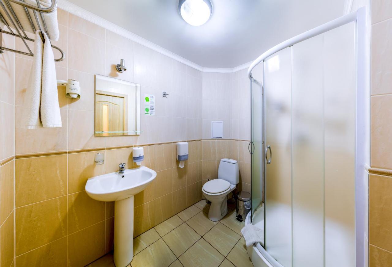 Raziotel Krivij Rih Kültér fotó