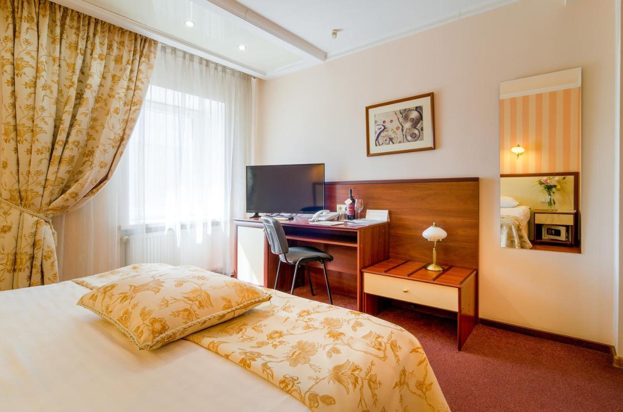 Raziotel Krivij Rih Kültér fotó