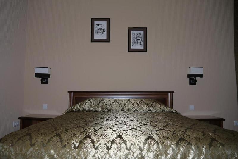 Raziotel Krivij Rih Szoba fotó