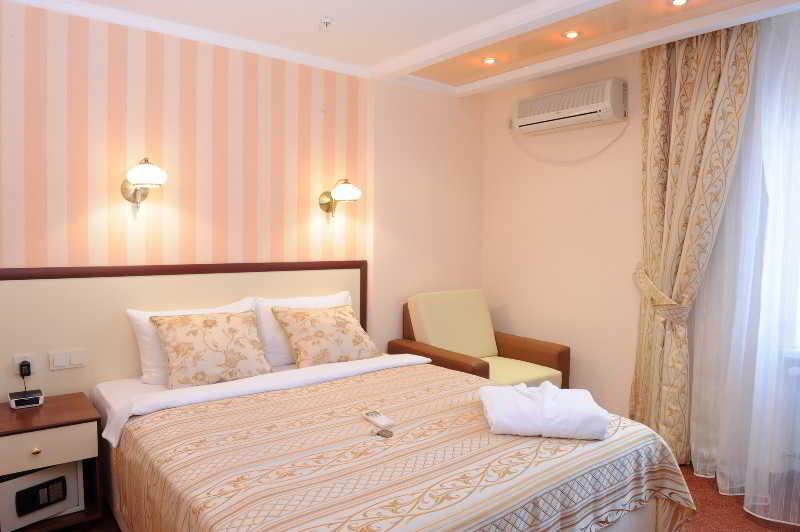 Raziotel Krivij Rih Kültér fotó