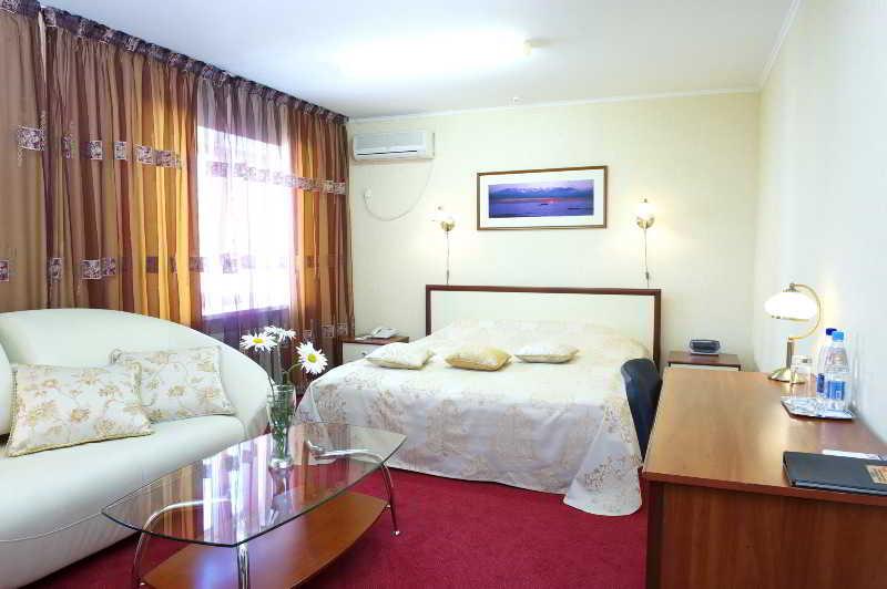 Raziotel Krivij Rih Kültér fotó