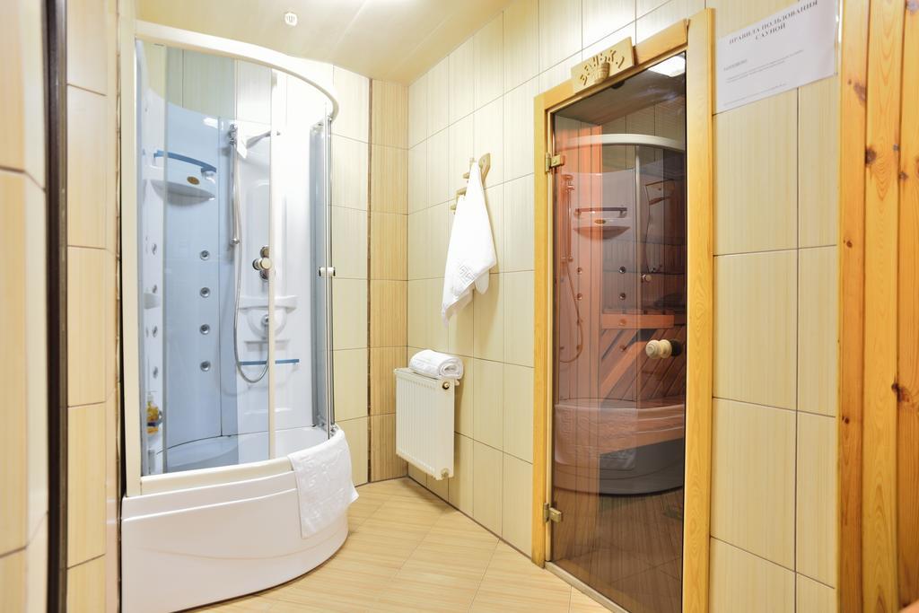 Raziotel Krivij Rih Kültér fotó